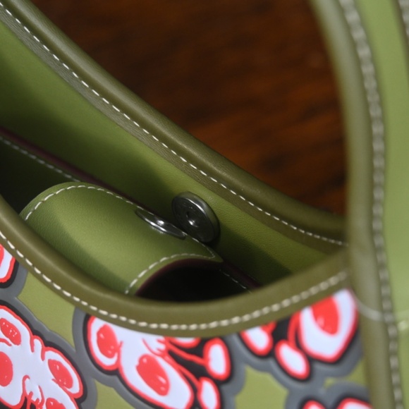 Coach Ergo bag Coachtopia Green and Red Embossed leather HANDBAG butterfly print - Picture 8 of 11